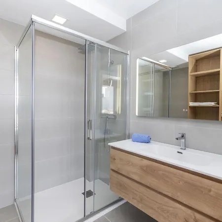 Airmenuda By Interhome شقة توسا ذي مار